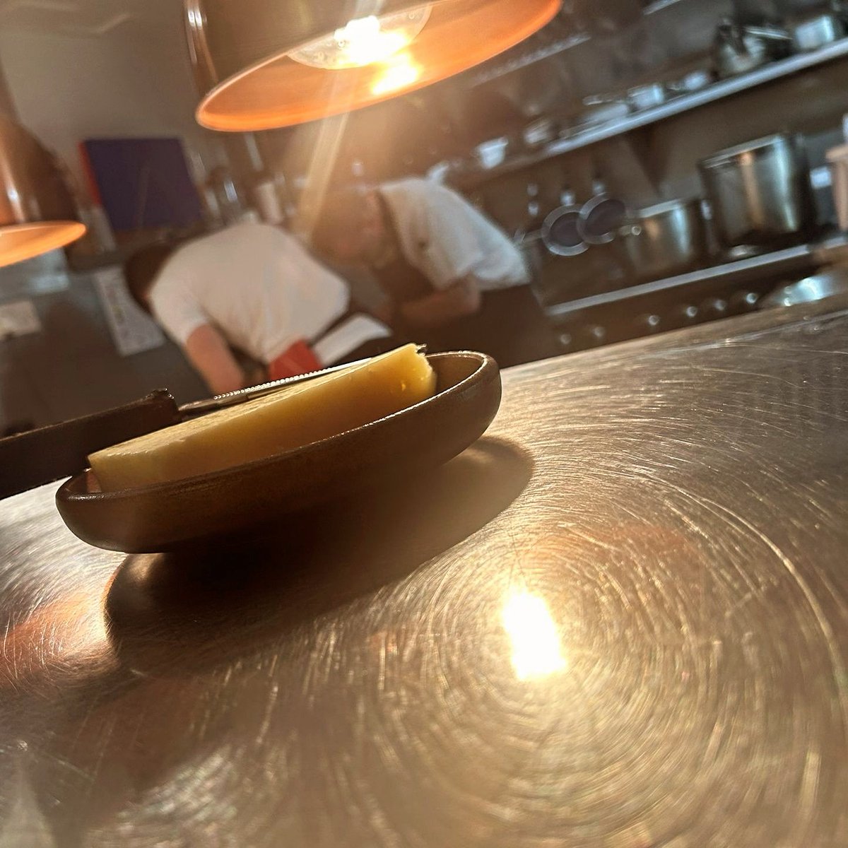 antongeorgebake's tweet photo. service!...#happycheffie https://t.co/aPr7ROa6or