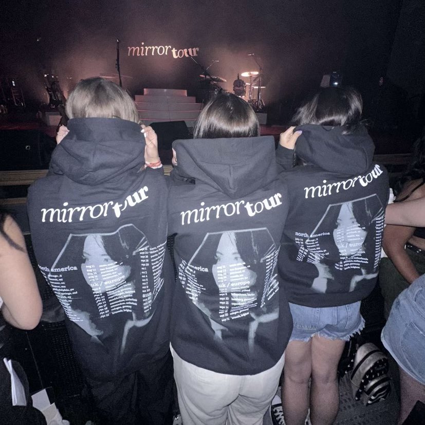 iamlaurenmusic's tweet photo. I MISS TOUR AND Y’ALL SO MUCH ALREADY 😭😭😭😭 If you didn’t get a chance to get tour merch..DW CUZ YOU CAN GET ALL MERCH NOW ON MY STORE!!! All items on my store are discounted until 11/29 🩷🩷🩷 LOVE U GUYS HAPPY HOLIDAYS https://t.co/5UWJgLgDNr https://t.co/5yTasQn7q1