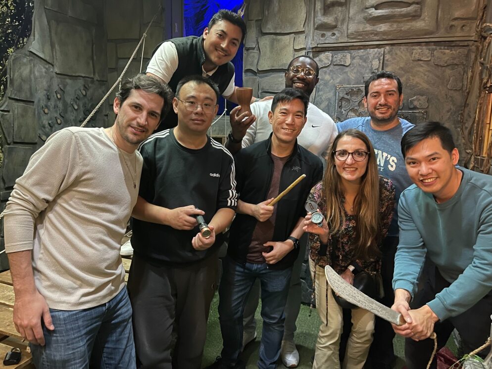 Back on campus and ready to tackle both classes and team-building! Our Smith EMBA Americas students had a blast with Fit to Lead activities including curling, axe throwing, and more, while in Kingston. 

Learn more about #SmithEMBAA: smith.queensu.ca/mba_programs/q…