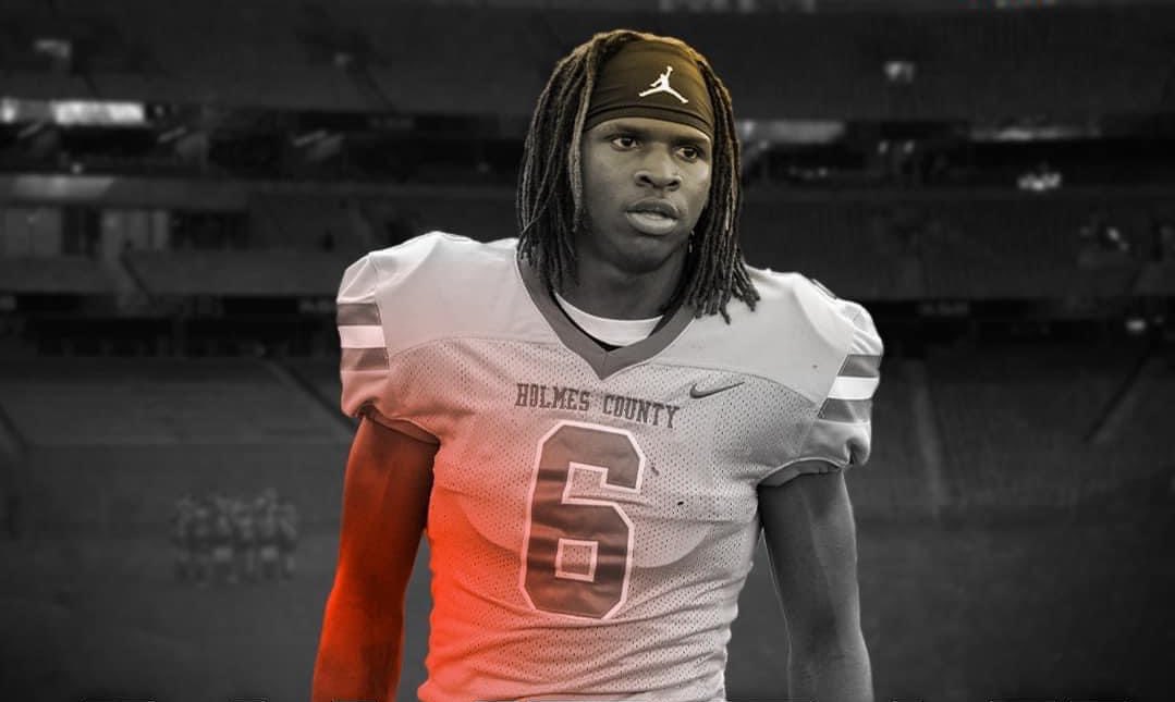 Forever in our Hearts! 

We love you 6 ❤️

SZN 7 is for You!