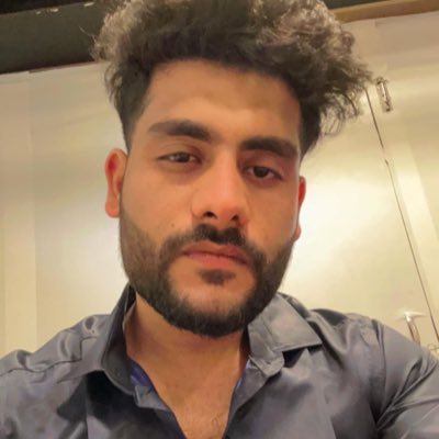 Sumitbhardwaj70's tweet photo. #NewProfilePic https://t.co/cTv7Yn5LTG