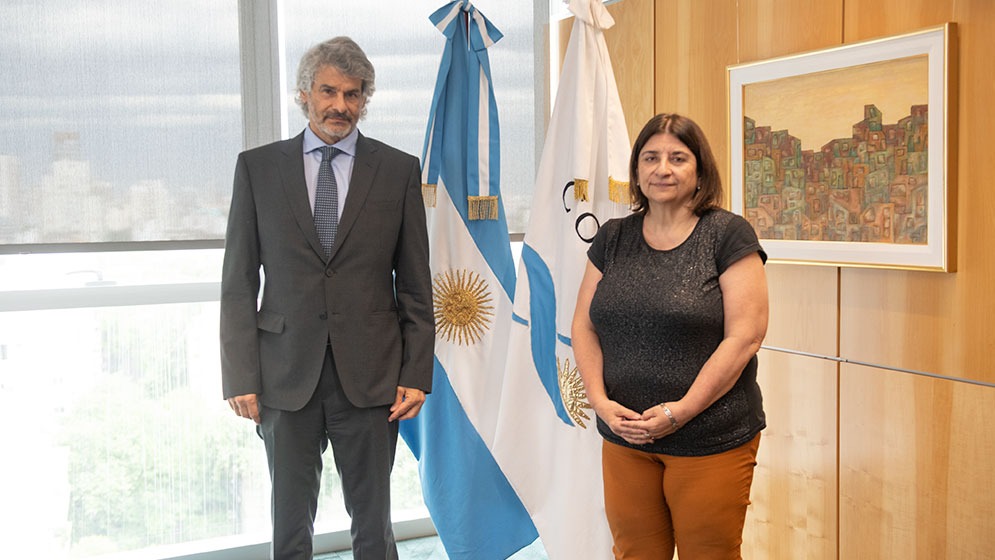 Ana Franchi (@anafranchi3) on Twitter photo Firmamos un convenio de cooperación con Fac. de  Derecho UBA, para promover el trabajo conjunto entre <a href="/CONICETDialoga/">CONICET Dialoga</a>, con su Programa Nac. de Ciencia y Justicia,y <a href="/DerechoUBA/">Facultad de Derecho</a> en intercambio académico, proyectos de formación, #cooperacióncientífica y la investigación en derecho. Firmamos un convenio de cooperación con Fac. de  Derecho UBA, para promover el trabajo conjunto entre <a href="/CONICETDialoga/">CONICET Dialoga</a>, con su Programa Nac. de Ciencia y Justicia,y <a href="/DerechoUBA/">Facultad de Derecho</a> en intercambio académico, proyectos de formación, #cooperacióncientífica y la investigación en derecho.