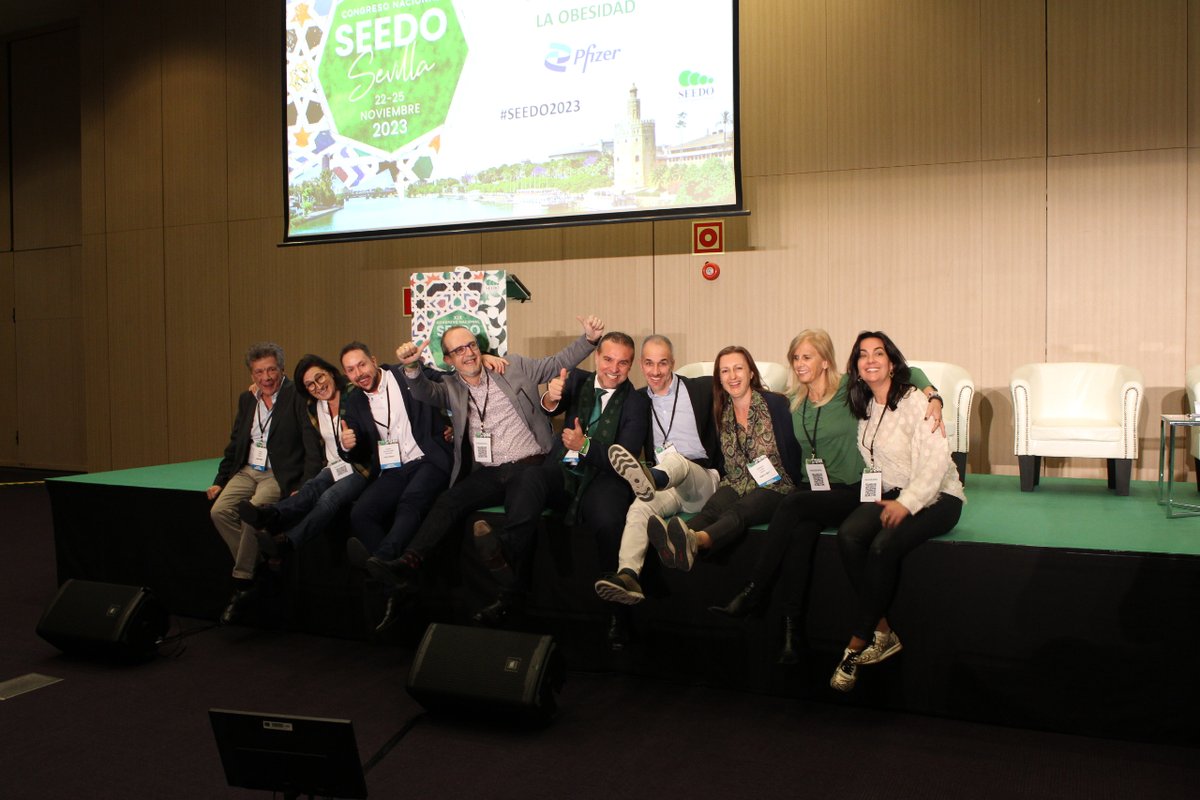 SociedadSeedo's tweet photo. 💚 ¡Gracias a todos por hacer posible #SEEDO2023!

✅ Junta Directiva, Comité científico, Comité organizador, Comité local, asistentes, sponsors... ¡Pero aún no ha terminado!

🟢 Nos vemos mañana en la 1ª Gala SEEDO en reconocimiento a las personas que viven con #obesidad https://t.co/mKY7iCfgHL