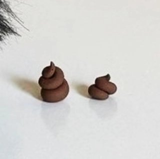 ab5enthia's tweet photo. Omg I just can't 🤣 I must possess this crazy cat creature. Poop accessories included! No way! 😮

Insta: @therealvioletpie
Etsy: https://t.co/uXlaDRQWUo

#handmade #cat #scaredycat #creeycute #cute #poop #adorable #ijustcant https://t.co/nLxWRS9XIx