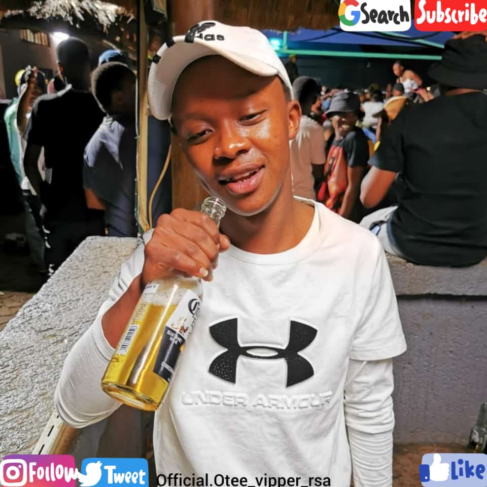 #KonkaLive 🔥🔥✌

Bolaya wna