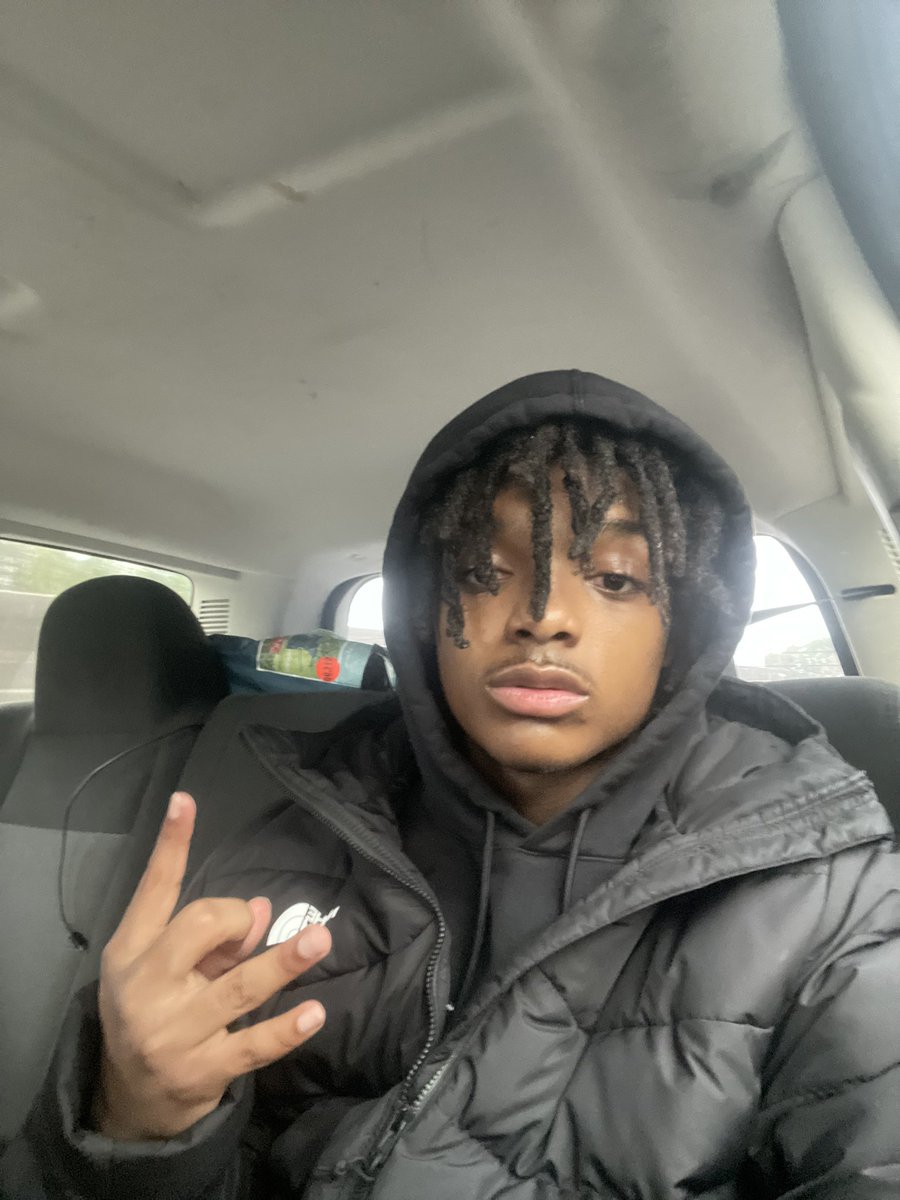 I need some cousins 😒