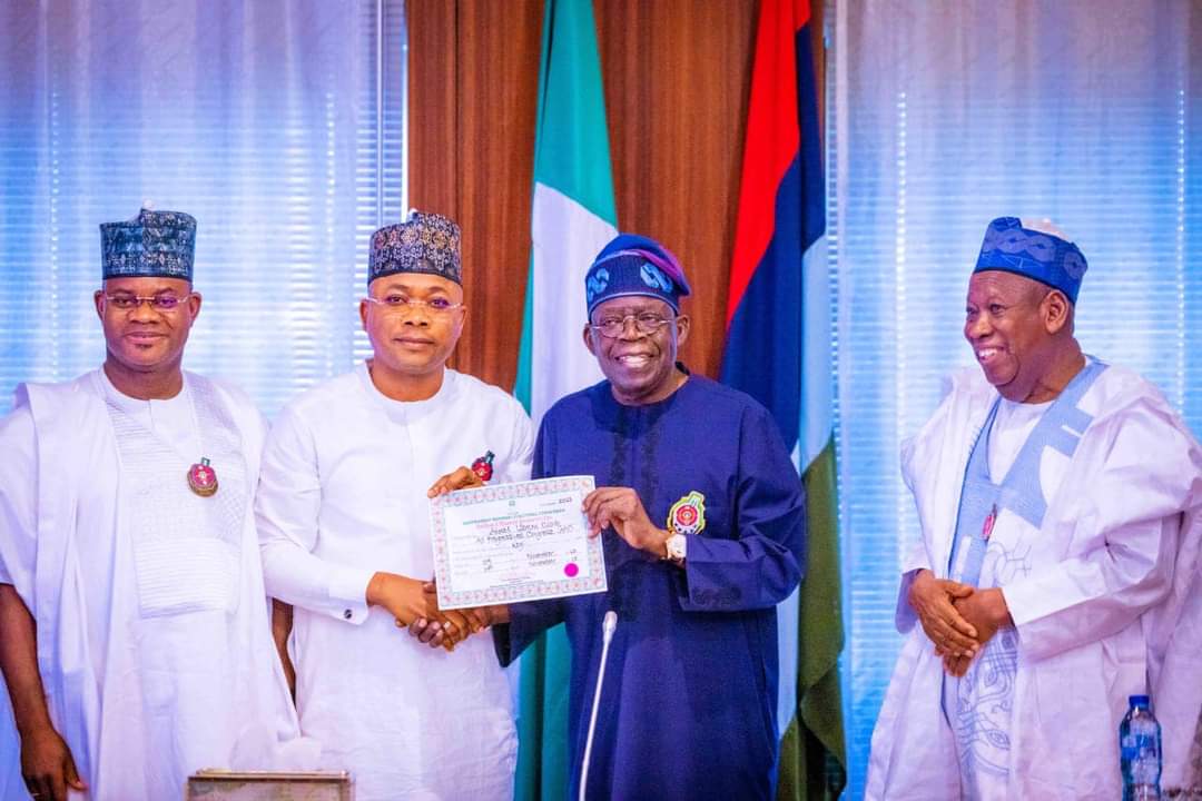 President Asiwaju Bola Ahmed Tinubu receives the gwovernor of Kogi State, His Excellency Yahaya Bello and the Governor-Elect, His Excellency Ahmed Usman Ododo at the Presidential Villa, State House, Abuja. - CPS @Galacticus_O

#OAU2023 @KingsleyFanwo