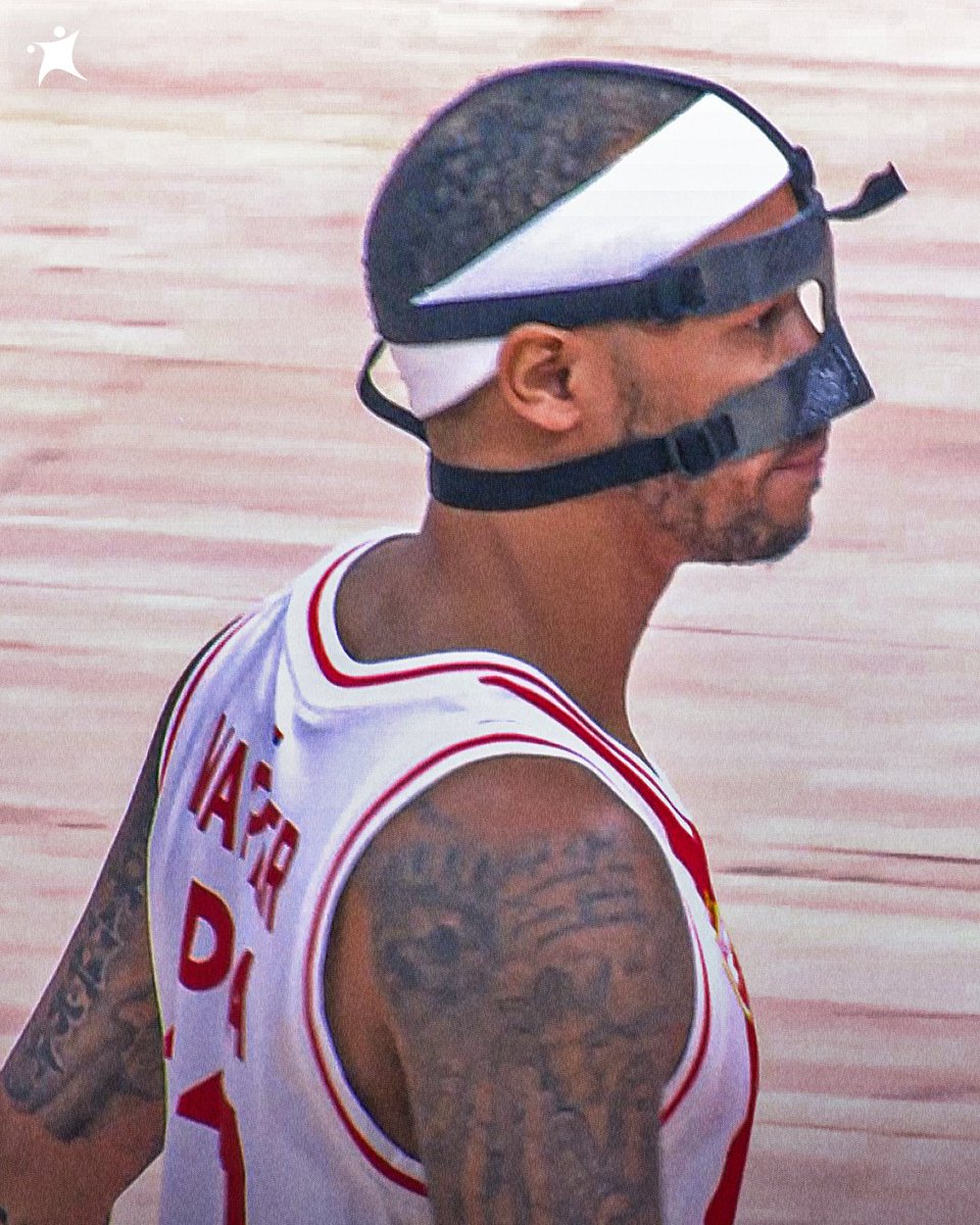 BasketNews on X: "Shabazz Napier enters his mask phase 🫣  https://t.co/FLsiylgJaP" / X