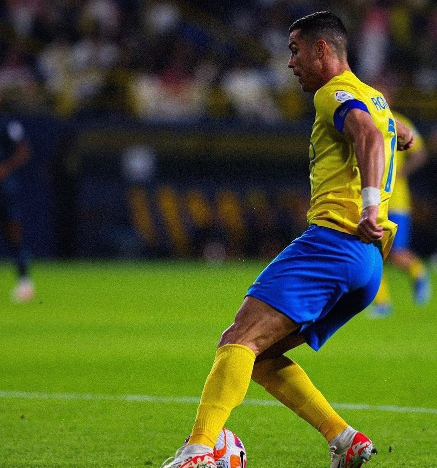 Hors rivalité : Plus sérieusement vous êtes pas choqué par le fait que Cristiano Ronaldo soit le meilleur joueur au monde à 38 ans ?