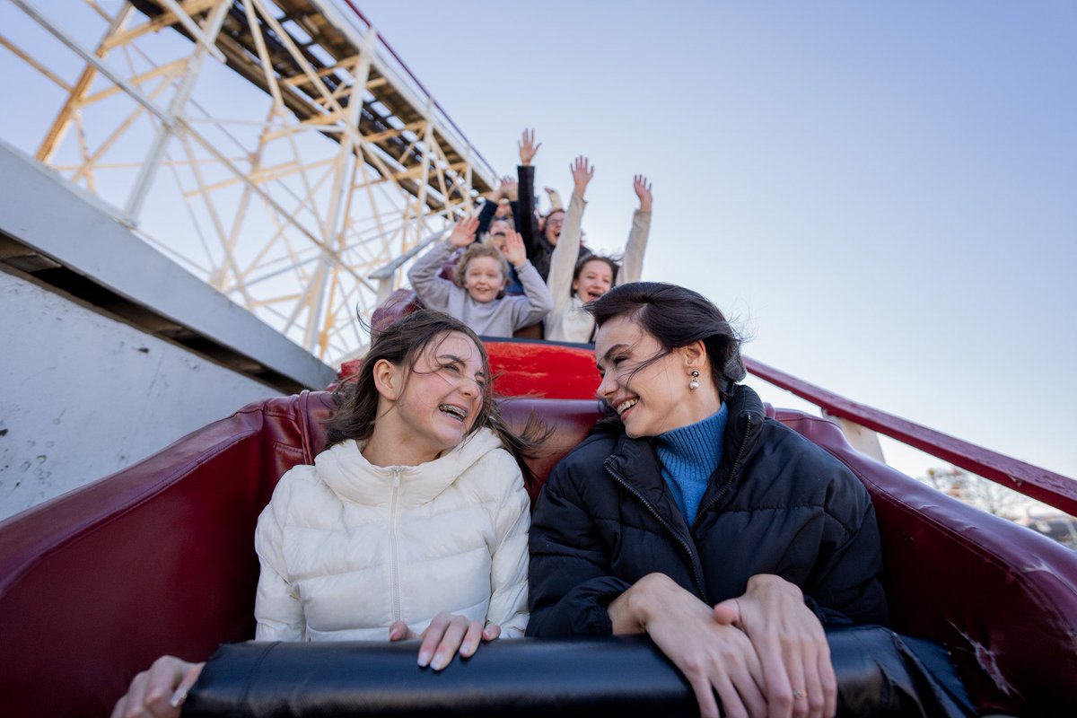 🌙✨ ❄️ Fun Fact, for the first time in history the Coney Island Cyclone is open for the holiday season! Make history with us! Frost Fest at Luna Park in Coney Island brings families and friends together for unforgettable moments. 🎢❄️✨ We’re open Fridays, Saturdays, Sundays