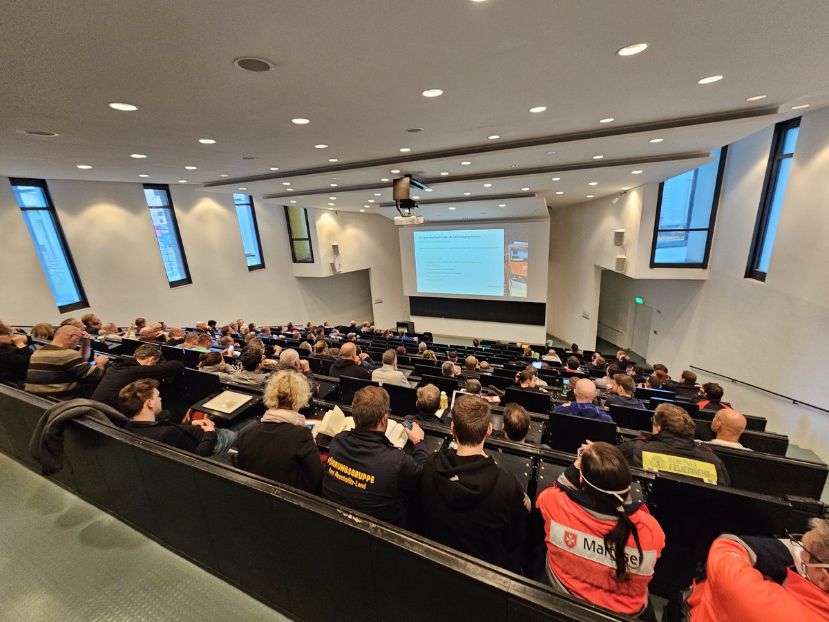 Ein erfolgreicher Abschluss des ersten Tages mit rund 700 Teilnehmern.

Wir freuen uns über eure zahlreiche Teilnahme und hoffen wir sehen euch morgen alle wieder.