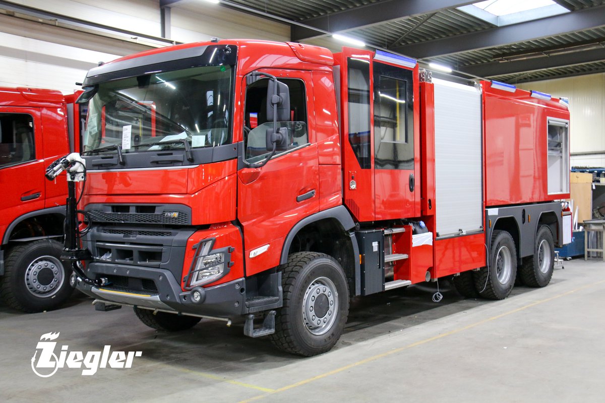 ziegler_nieuws's tweet photo. ''Actueel'' in opbouw op de website is weer aangepast. 
Nieuw in opbouw is de TS VRF 16 Brandweer Stiens, TS VRF 18 Brandweer Koudum en een SB voor VRZHZ 2.

https://t.co/j31RRjbKcg

#Zieglerpower 🚒💪
#madeinthenetherlands 🇳🇱 https://t.co/0JdptA1peX