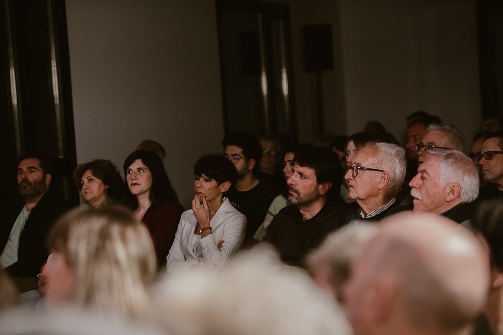 AizpeaOM's tweet image. Martxan da #AgintaldirakoPlan berria herri hobea eraikitzen jarraitzeko. 

Milesker gaur #Agustinak eraikin eraberritua herri-taupadaz bete duzuen guztioi.

Sigamos construyendo un municipio compartido para vivir mejor.