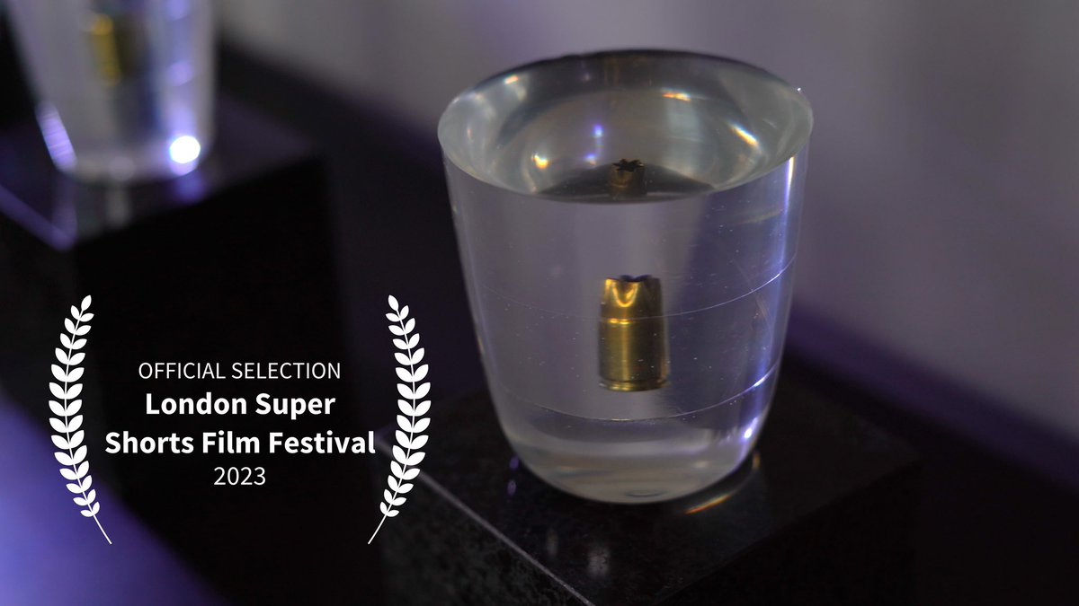 sofiya_10bil's tweet photo. ‼️👩‍✈️To all my friends in the UK 🇬🇧 

UYI NOSA-ODIA: A PORTRAIT is participating in the ON/OFF Selection of the London Super Shorts Film Festival 😎

Stream the #documentary on their website from the 28th Nov to the 13th Dec 2023 👀 

🔗 https://t.co/ESA8kVzwWV 🔗 

#luxmbourgfilm https://t.co/e6CxzN51pT