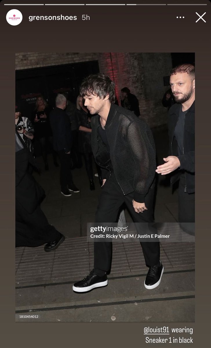 Grenson Shoes posted Louis wearing their Leather Sneakers 1 in Black at the #RSUKawards last night to their Instagram Stories ! 

Make sure to leave a like: instagram.com/stories/grenso…