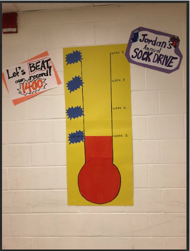 StBernardDPCDSB's tweet photo. 🐻 Our annual 'Sock Drive' is underway.  As a school, our goal is to raise 1,400 pairs of socks in support of @JordansSocks. We will be collecting donations until December 15th. Thank you to everyone who has already donated. https://t.co/JvPm6Quahu