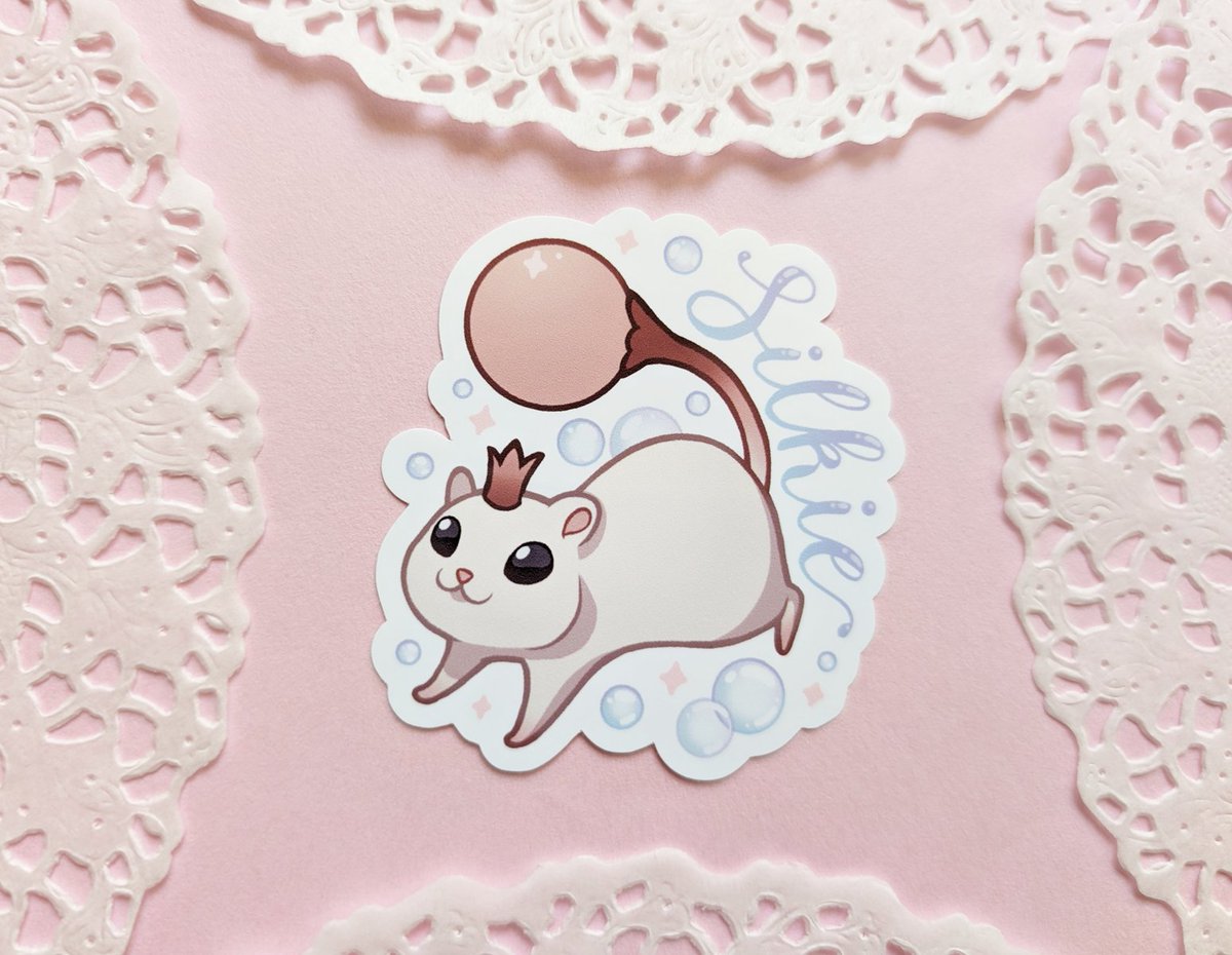 flareboost's tweet photo. My Sticker Shop has been updated! New stickers featuring Peerifool, Red Chocobo, and Silkie are here!
Sold out stickers have also been restocked!

ALSO!! For Black Friday, I'm including a free Argos sticker with every sticker order (While supplies last) 

https://t.co/9HdhsMhLs7 https://t.co/iCAbYpkSUQ