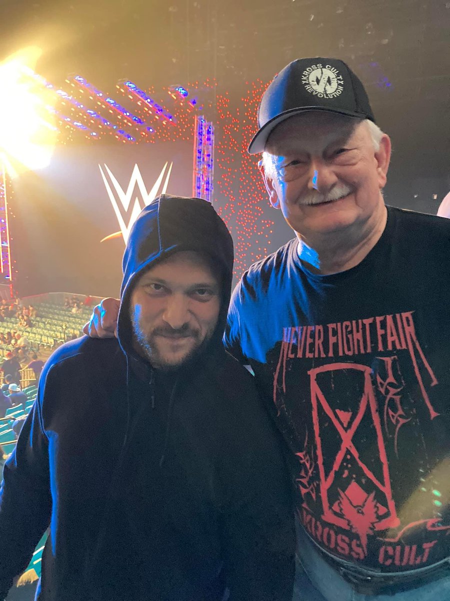 MatthewMullan's tweet photo. @realKILLERkross hey Kevin, it’s Chiefs birthday on Sunday and I’m trying to put together a bunch of peoples 10 second videos to wish him a happy birthday and we’re gonna play it for him on the podcast. If you have a spare second would you be able to send me a 10 second video would mean the world to him.