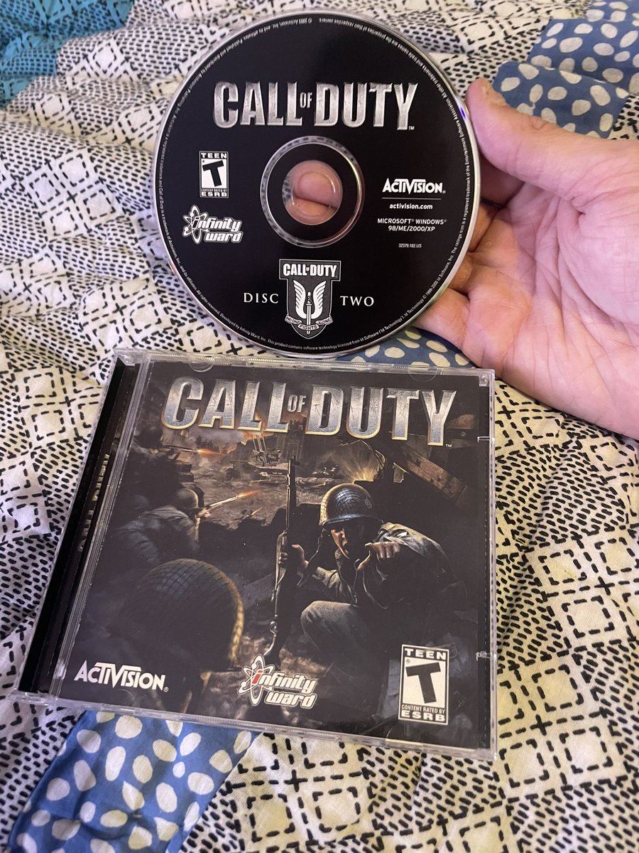 sock_blaster's tweet photo. STAYED UP ALL NIGHT FOR THIS BLACK FRIDAY SALE- WHO TRYINA PLAY THE NEW COD GAME WITH ME?!? https://t.co/DBSeJAkHdM