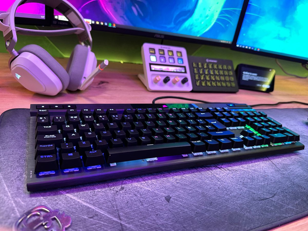 Ojito al Black Friday que se está marcando <a href="/CorsairSpain/">Corsair España</a> 

El ratón y el teclado que uso están muy rebajados 👀 si necesitas algo para tu setup es el momento!!
🚀🚀 corsair.com/s/special-offe… #embajador