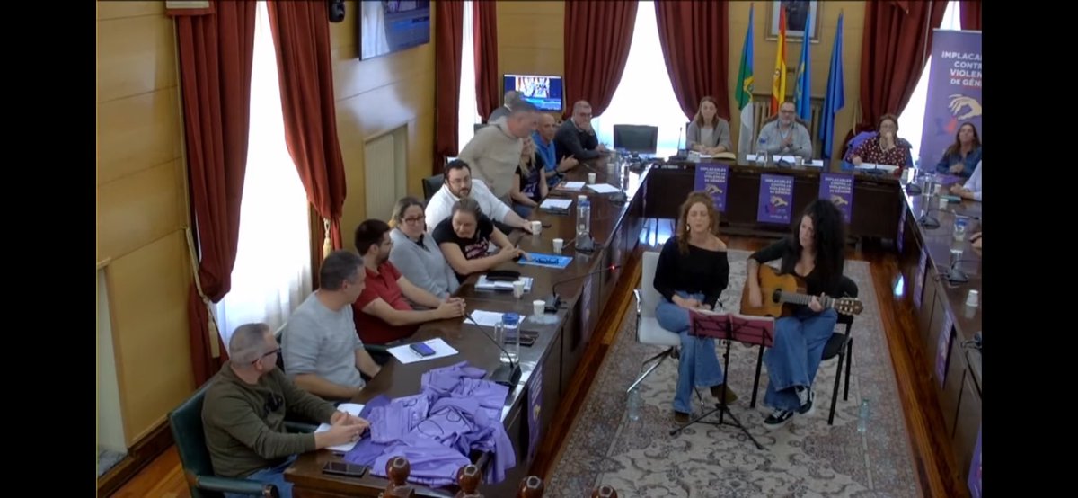 MarinaCasero5's tweet photo. Alguna reflexión sobre el pleno d hoy https://t.co/G1I1NeoJnJ