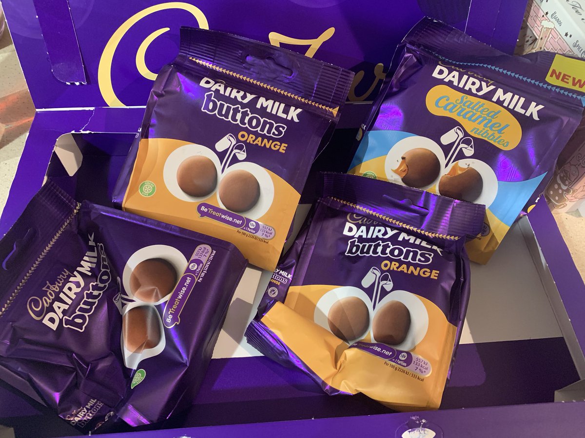 SharonEllis77's tweet photo. @CadburyUK very disappointed to find the caramilk buttons missing from my selection box of buttons ☹️ a second bag of orange ones just doesn’t quite hit the mark I’m afraid. https://t.co/cktigtH6hN