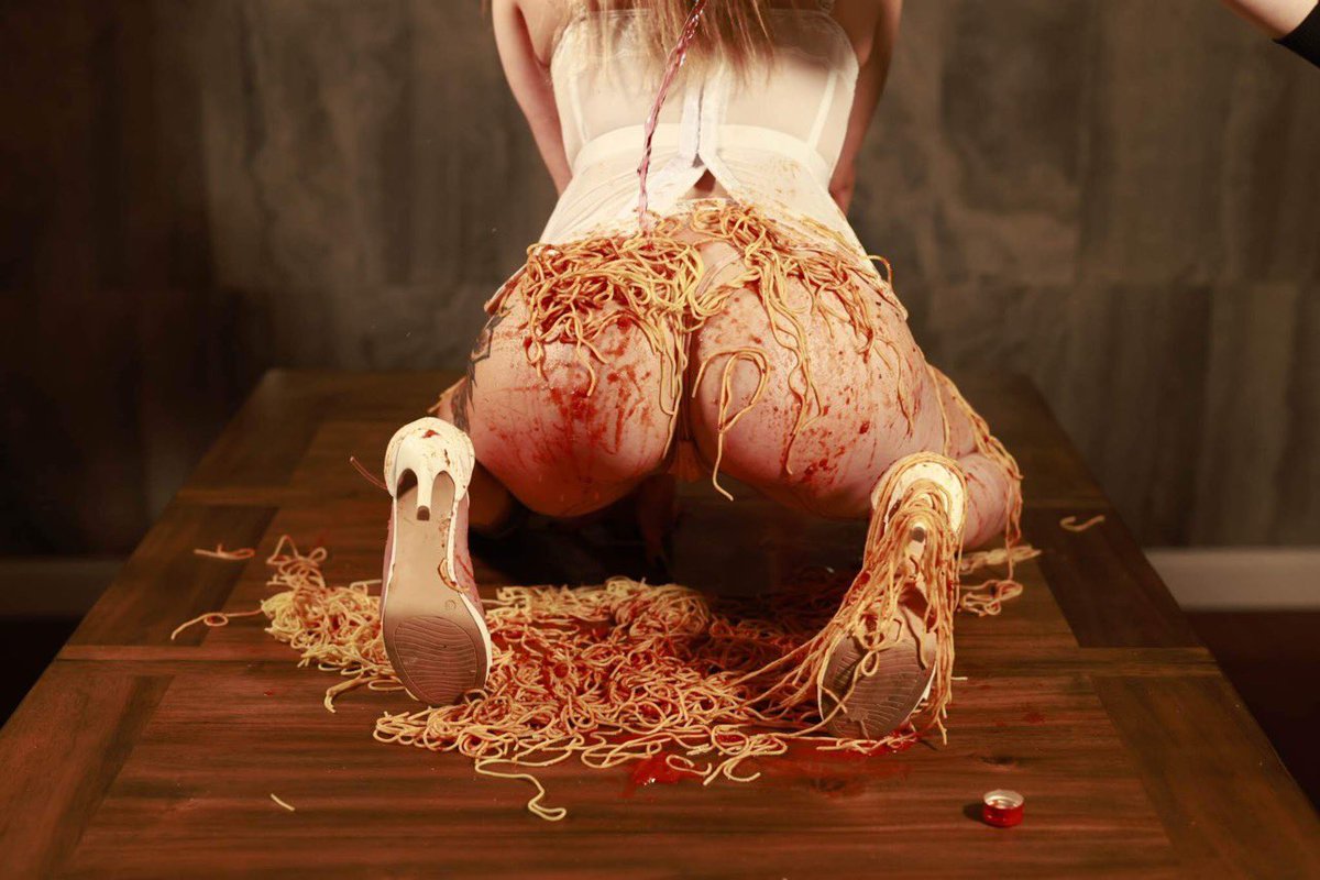 MysticXfawn's tweet photo. It’s your spaghetti dinner 😜
#sitophilia #foodfettish #foodplay #fettishes #food https://t.co/lX1oYNwpfO