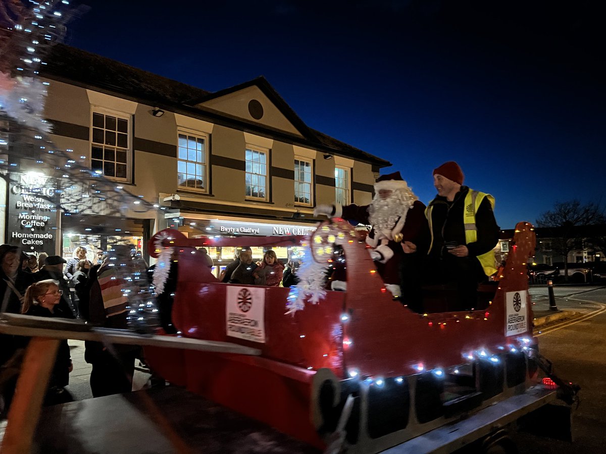 Rhodri Jones tweet media