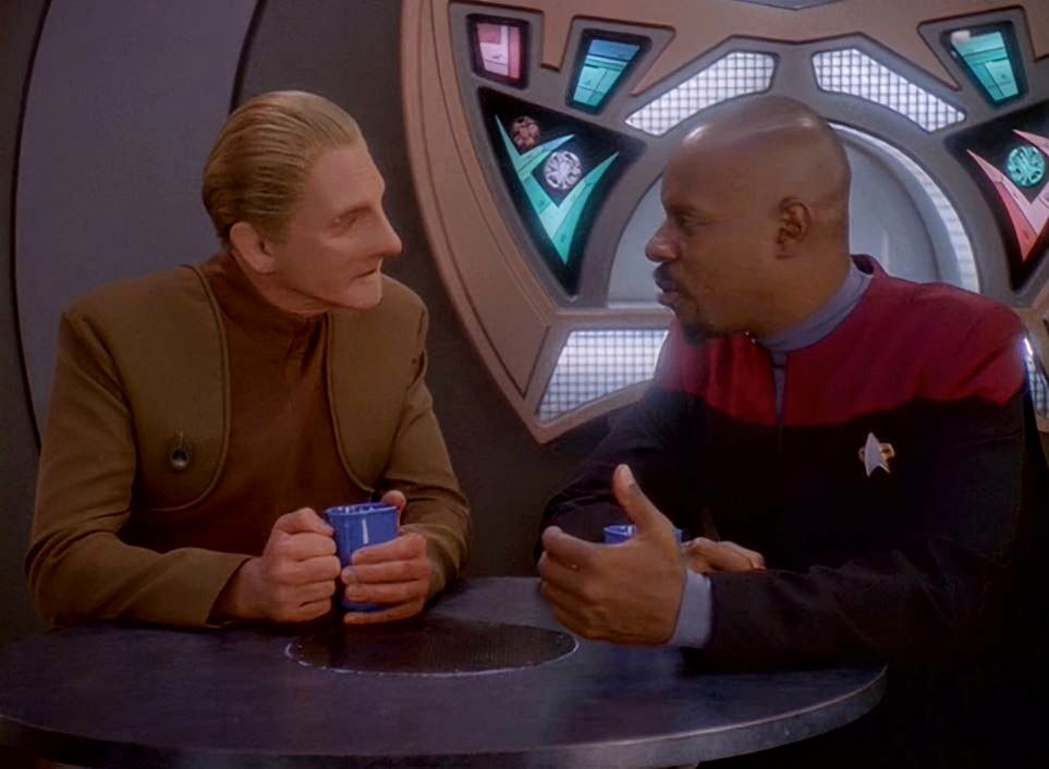 Daily Captain Sisko (@dailysisko) on Twitter photo 
