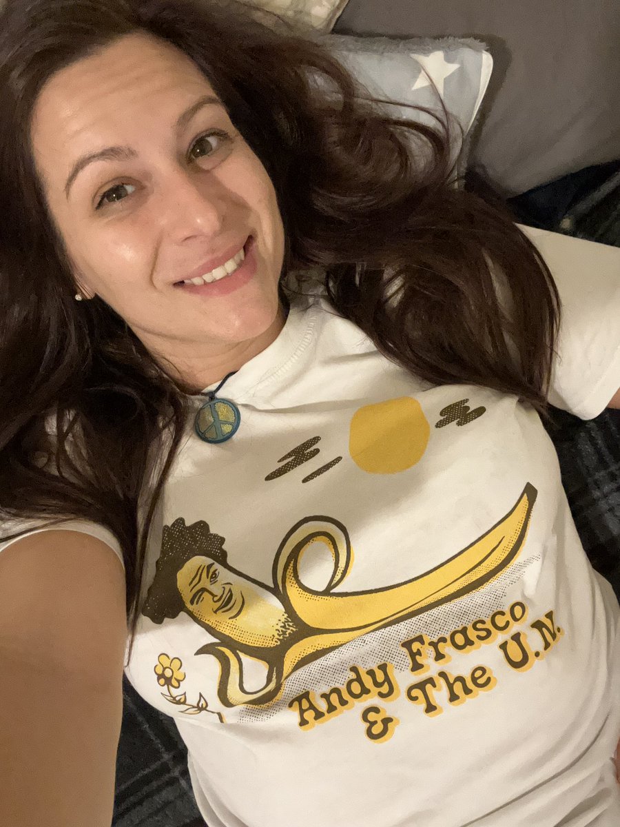 ambershearer184's tweet photo. What’s your favorite band t-shirt? #heresmine #andyfrasco #whatsyours #favoriteband https://t.co/yK3xYkiJgB