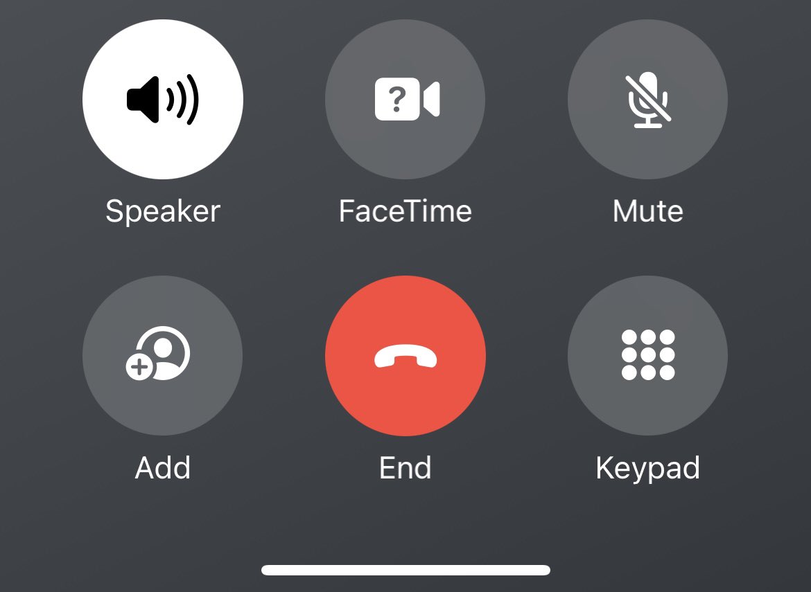 R1ppedbannana's tweet photo. @AppleSupport not a single soul on planet earth asked you to change the button layout on the call screen, but you did anyways. What’s up with that? https://t.co/hm3YvyDffF