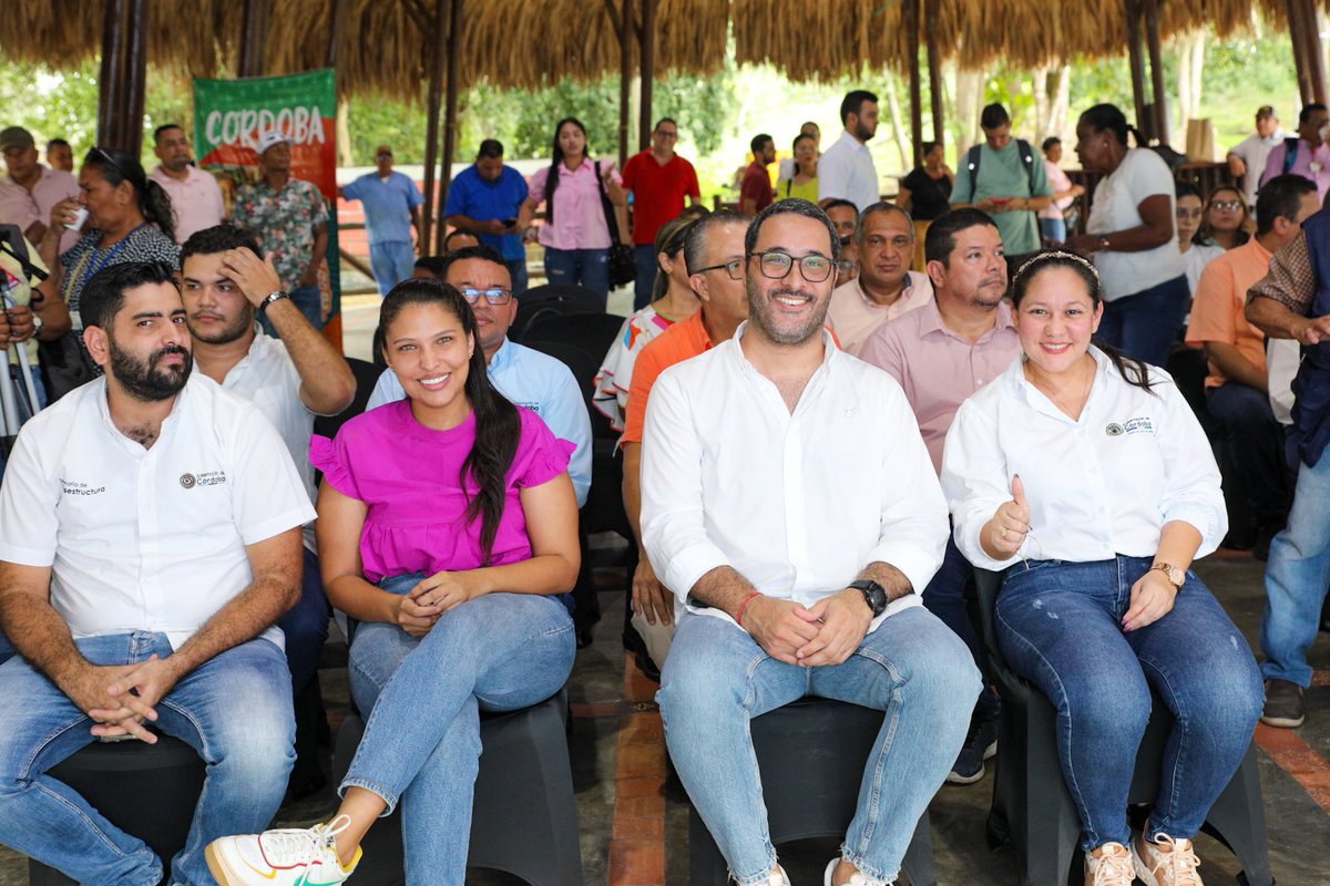 Orlando Benítez tweet media