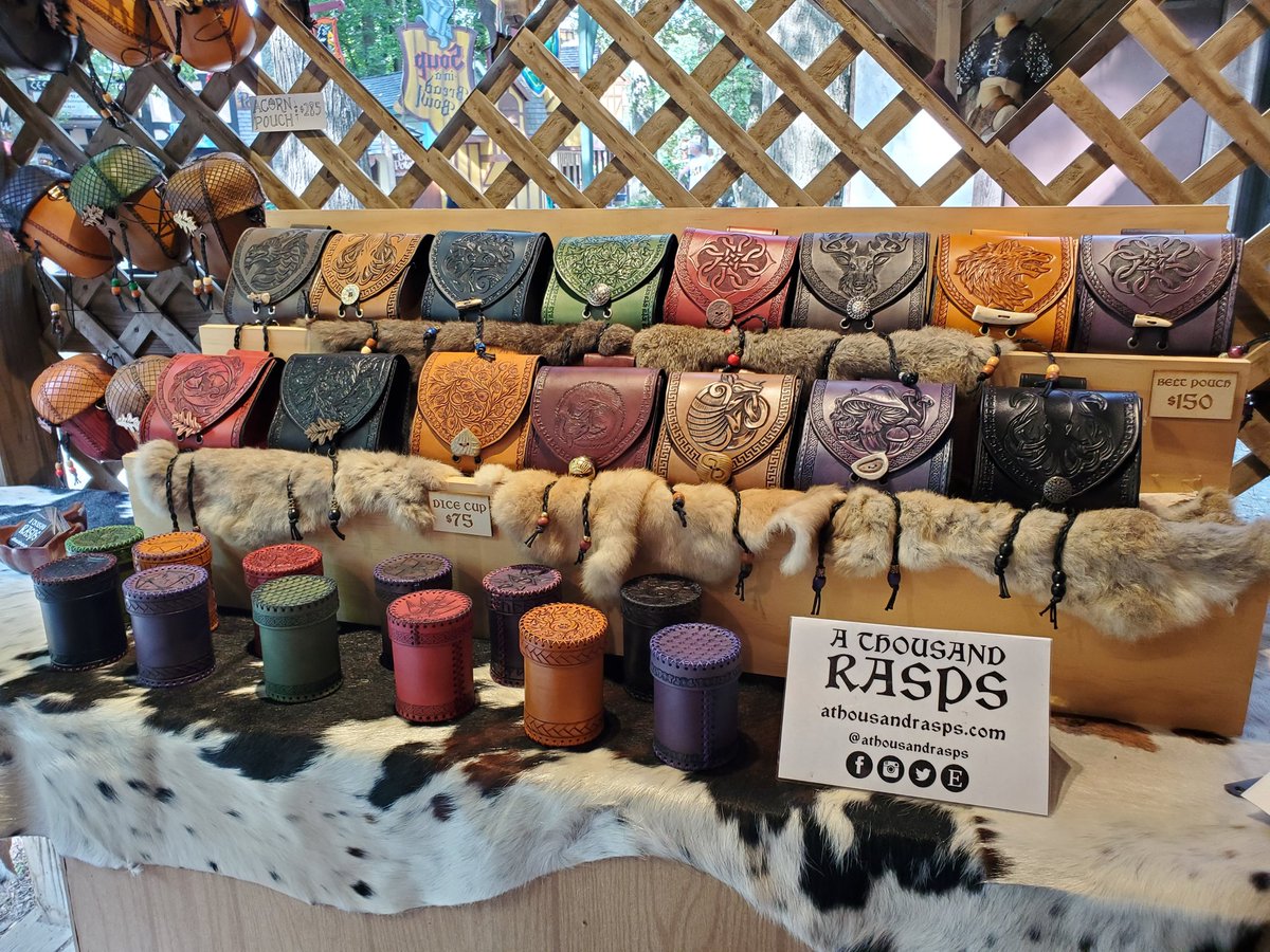 Looking for deals this weekend? Use the "winter2023" code when you check out to get 15% off all the leather and prints in my shop!

athousandrasps.com

If you'd like to order both prints and leather, please place the orders separately. You can use the code for both. Thanks!