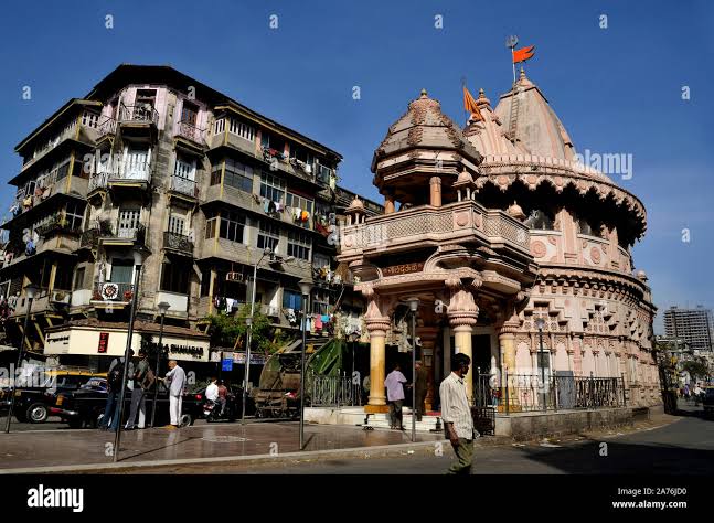 VOICE OF MUMBADEVI (@v_mumbadevi) on Twitter photo Clash between two group
@ GOL DEVAL MANDIR
Sandal of HAJI ABDUL REHAN SHAH BABA IS GOING WITH FULL VOLUME (DJ)
<a href="/MumbaiPolice/">मुंबई पोलीस - Mumbai Police</a> Is responsible for this communical clash
<a href="/MumbaiPolice/">मुंबई पोलीस - Mumbai Police</a> (DONGRI) <a href="/mybmcWardB/">WARD B BMC</a>
Is responsible for supporting #MeLa
<a href="/PMOIndia/">PMO India</a>
<a href="/AUThackeray/">Aaditya Thackeray</a> <a href="/RajThackeray/">Raj Thackeray</a> Clash between two group
@ GOL DEVAL MANDIR
Sandal of HAJI ABDUL REHAN SHAH BABA IS GOING WITH FULL VOLUME (DJ)
<a href="/MumbaiPolice/">मुंबई पोलीस - Mumbai Police</a> Is responsible for this communical clash
<a href="/MumbaiPolice/">मुंबई पोलीस - Mumbai Police</a> (DONGRI) <a href="/mybmcWardB/">WARD B BMC</a>
Is responsible for supporting #MeLa
<a href="/PMOIndia/">PMO India</a>
<a href="/AUThackeray/">Aaditya Thackeray</a> <a href="/RajThackeray/">Raj Thackeray</a>