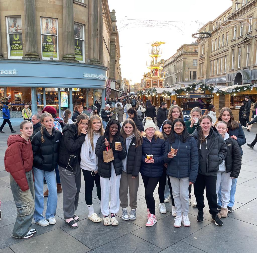 NHS_Sport's tweet photo. We had a lovely afternoon in Newcastle today followed by an evening @NewcastleHigh. An inspiring and interactive talk by @SMcCallin followed by a movie night was a perfect way to end the day. #gdsthockey #gdstfamily https://t.co/pq84aCIht8
