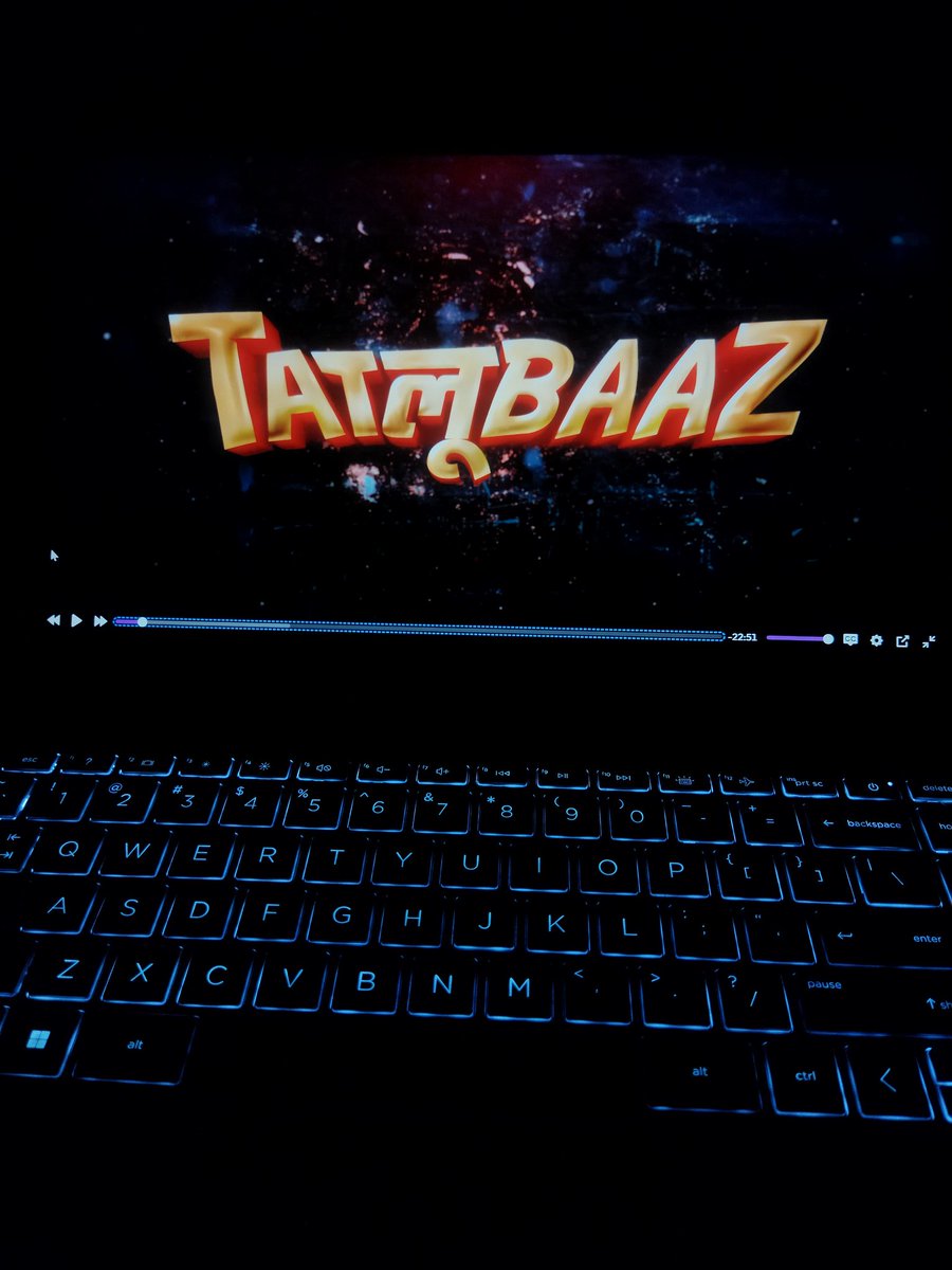 divya_love7's tweet photo. @Divyakitweet it was fun watching all of 7 episodessss 🤩😍😍❤.. Love it soo much that i didn't wanted to end.. You doing great ❤
#DivyaAgarwal #tatlubaazwithdivya #tatlubaaz https://t.co/X2apppdO2E