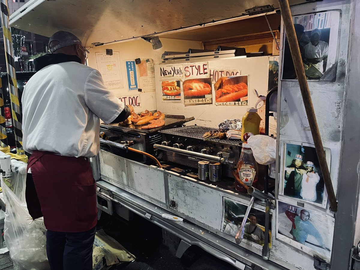 新宿 区役所前 kajurukenny ホットドッグ500円 NYスタイルのホット