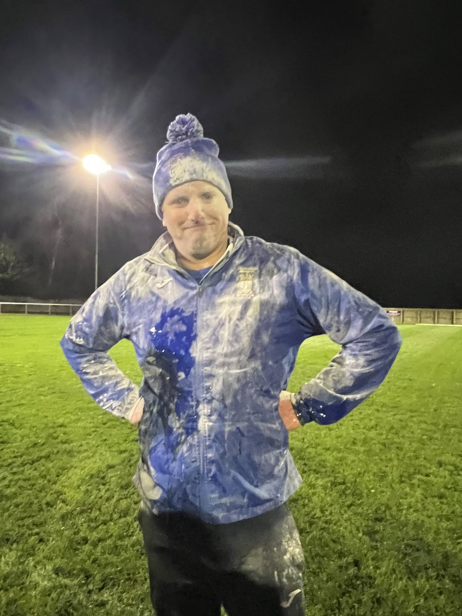 ColdstreamGirls's tweet image. The U12 girls give coach @PhilJohnson____  a messy egg &amp;amp; flour send-off on his last night at training tonight  🤣💙