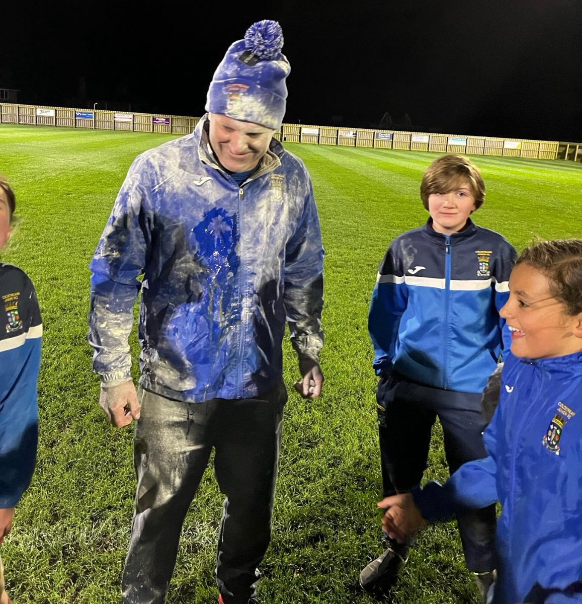 ColdstreamGirls's tweet image. The U12 girls give coach @PhilJohnson____  a messy egg &amp;amp; flour send-off on his last night at training tonight  🤣💙