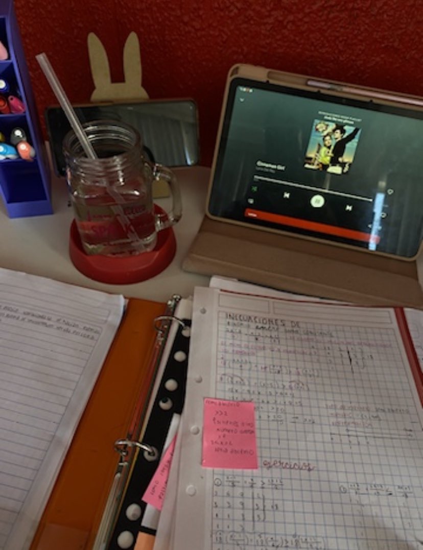 domefilter1's tweet photo. ᧙ ᥐ ୫ ┊  #30studydays with me 📓☕️

—de una estudiante de preparatoria que se está preparando para el examen de admisión de la uni ✦﹒﹒✷
( #studytwt #studylog @ccestudiosa ) https://t.co/c4ziyRTi7m