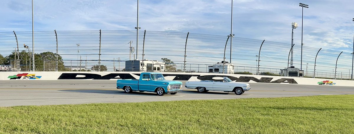 Chris Wright tweet media