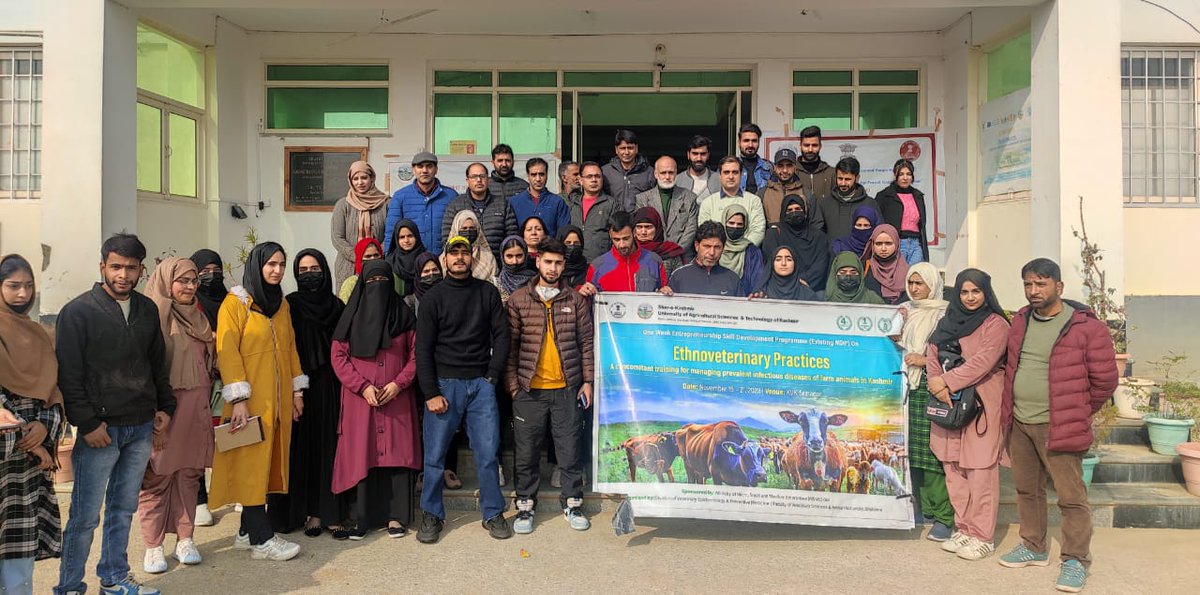 RisingKashmir's tweet photo. #Training on managing #infectiousdiseases in #livestock through #traditionalpractices concludes at #SUAST-K
https://t.co/OX86GwERnT https://t.co/xYSIrxEX4S