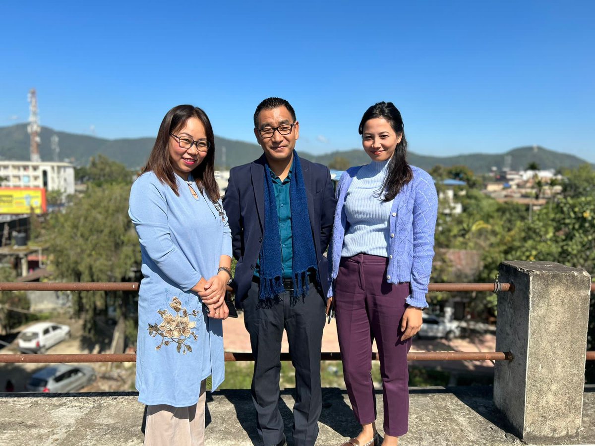pairson4's tweet photo. Going blue To fight against #AntimicrobialResistance
AMR is a growing threat to global health, fueled by the misuse of antibiotics that make bacteria resistant, jeopardizing our ability to treat common infections. This year, I am proud to #GoBlueForAMRAwareness 
#HealthForAll https://t.co/dKzLULCBNN