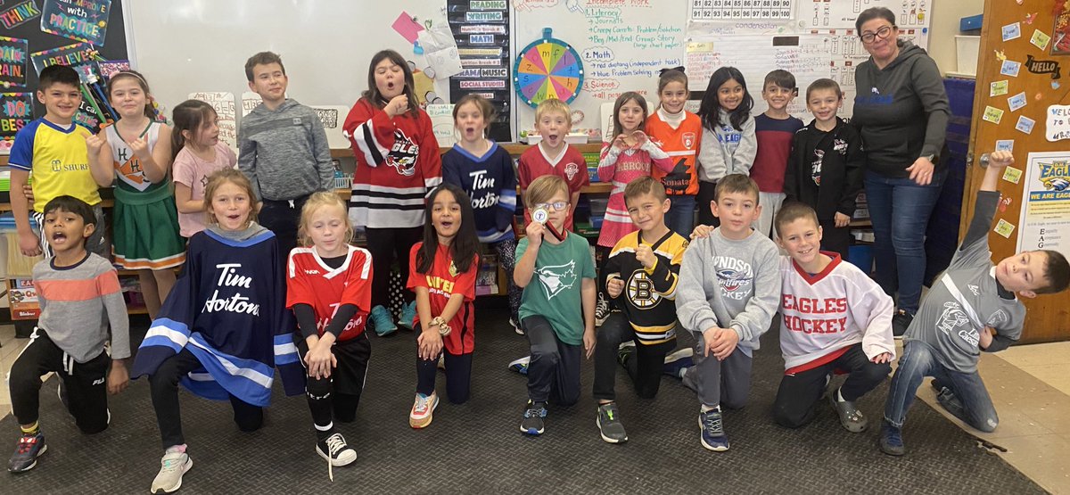 Liz Gutt tweet media