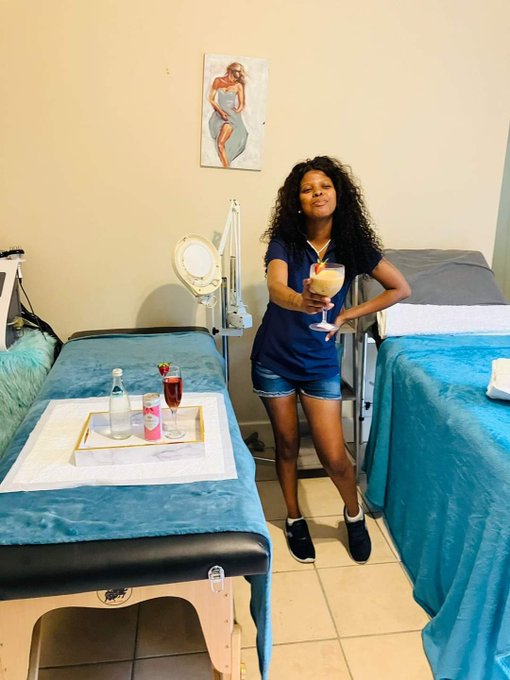 Do I have a right to claim I'm the first black Cavitation ulta business owner in Port Elizabeth?  Okay<a href="/tag/tummytuck"class="tags"><span>#tummytuck</span></a><a href="/tag/portelizabeth"class="tags"><span>#portelizabeth</span></a><a href="/tag/thisbodyworksforme"class="tags"><span>#thisbodyworksforme</span></a>