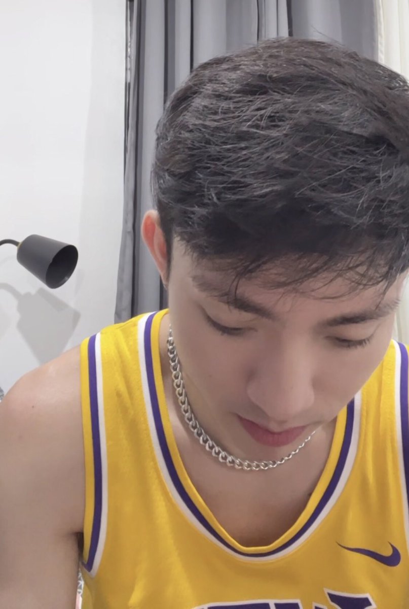 km_ashy's tweet photo. Cutieee 😄🧡 https://t.co/bBAT0C5xlA