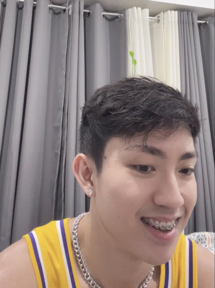 km_ashy's tweet photo. Cutieee 😄🧡 https://t.co/bBAT0C5xlA