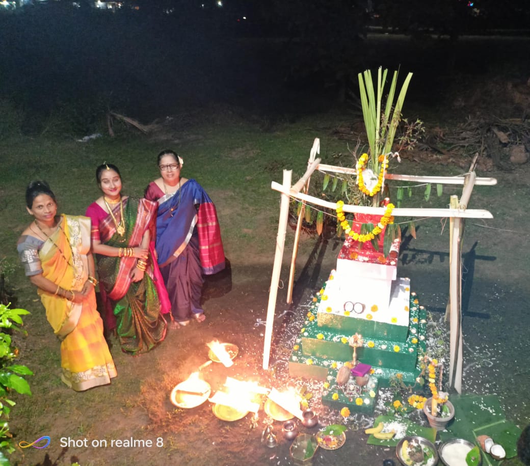 goanewshub's tweet photo. Tulsi of Becklye Family of Cuncolim, near Shree Ramnath Sateri Devasthan Cuncolim on Tulsi Vivah Day https://t.co/26xkl2GJ4W