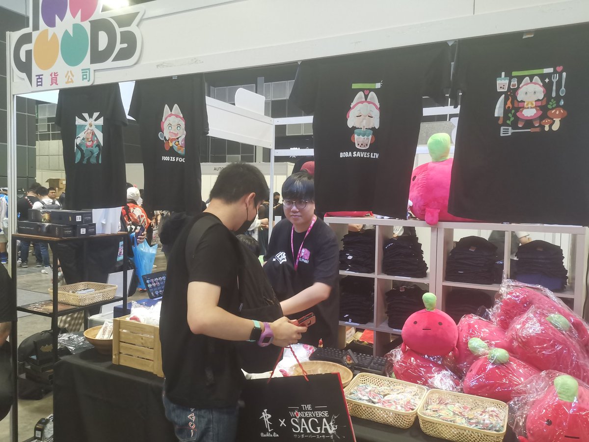 moscomuffy's tweet image. Oh yeah, we at AFA and we got merchhhhhhh~!!