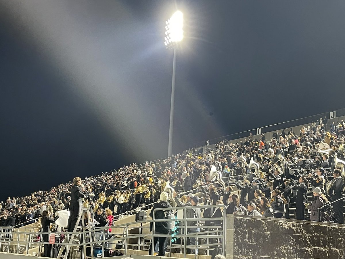 justinwterry's tweet photo. Congratulations to the Forney High School Jackrabbits! 5A Regional Finalists! So proud of our students and staff on a Big 61-40 win. #forneyfamily @CoachFleen https://t.co/uxSiRFf2C4